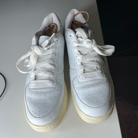 vintage white NBA low-top sneakers Rare main image 2